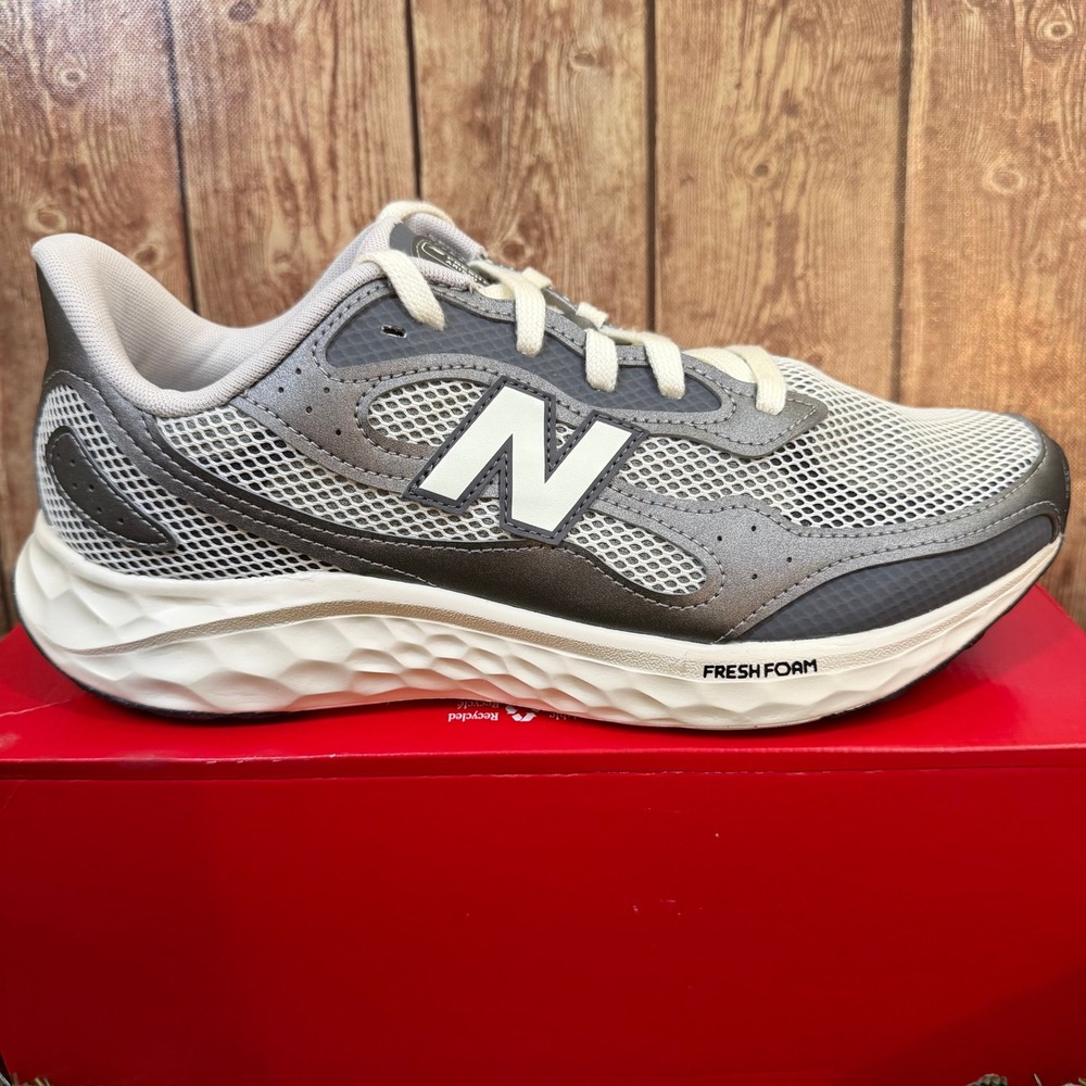 New Balance Fresh Foam Arishi v4 Sneaker Mens size 10 Grey 4E Extra Wide Running